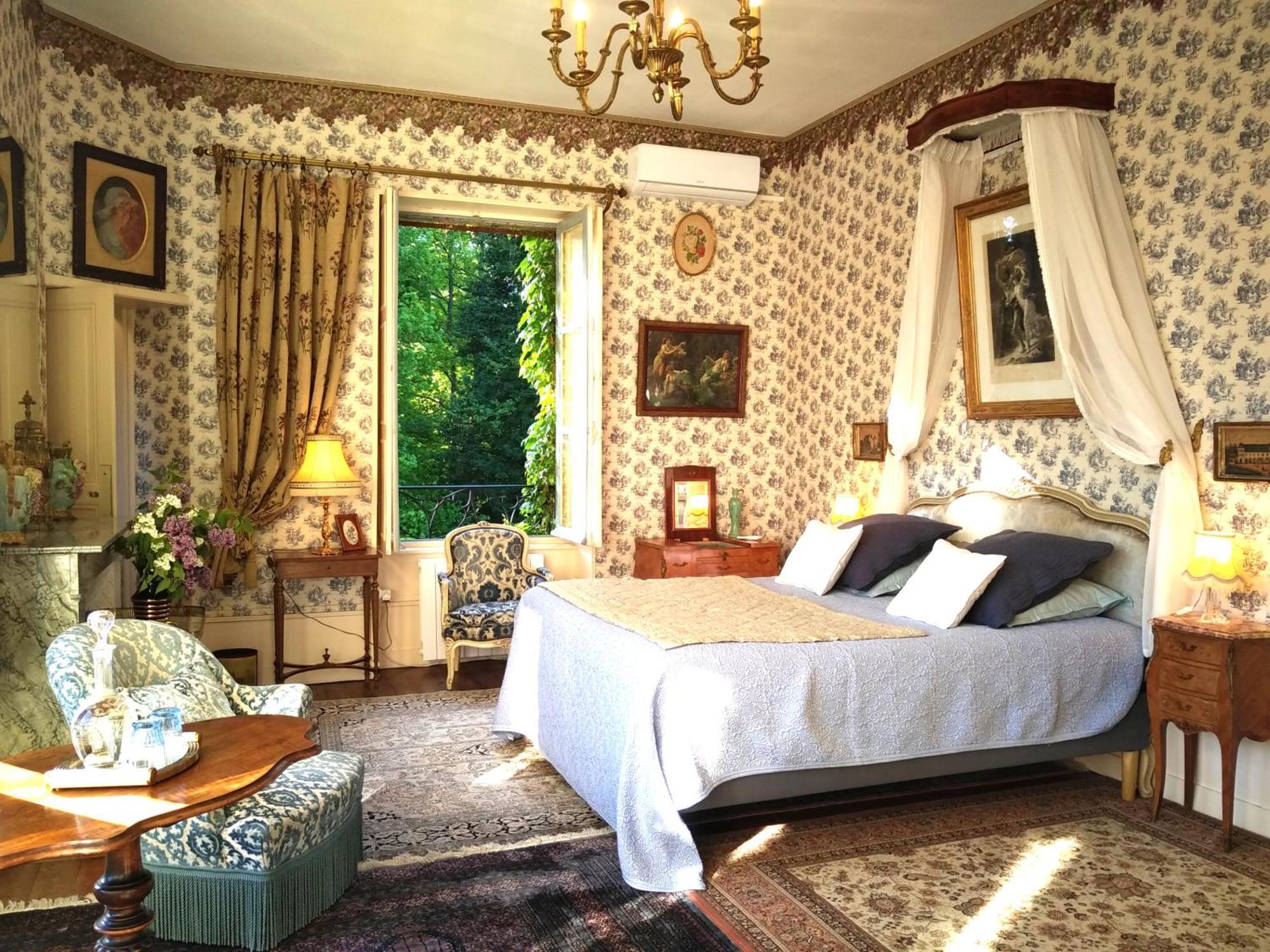 Chateau De La Vernede, La Grande Vernede Saint-Rémy-de-Chargnat Zewnętrze zdjęcie